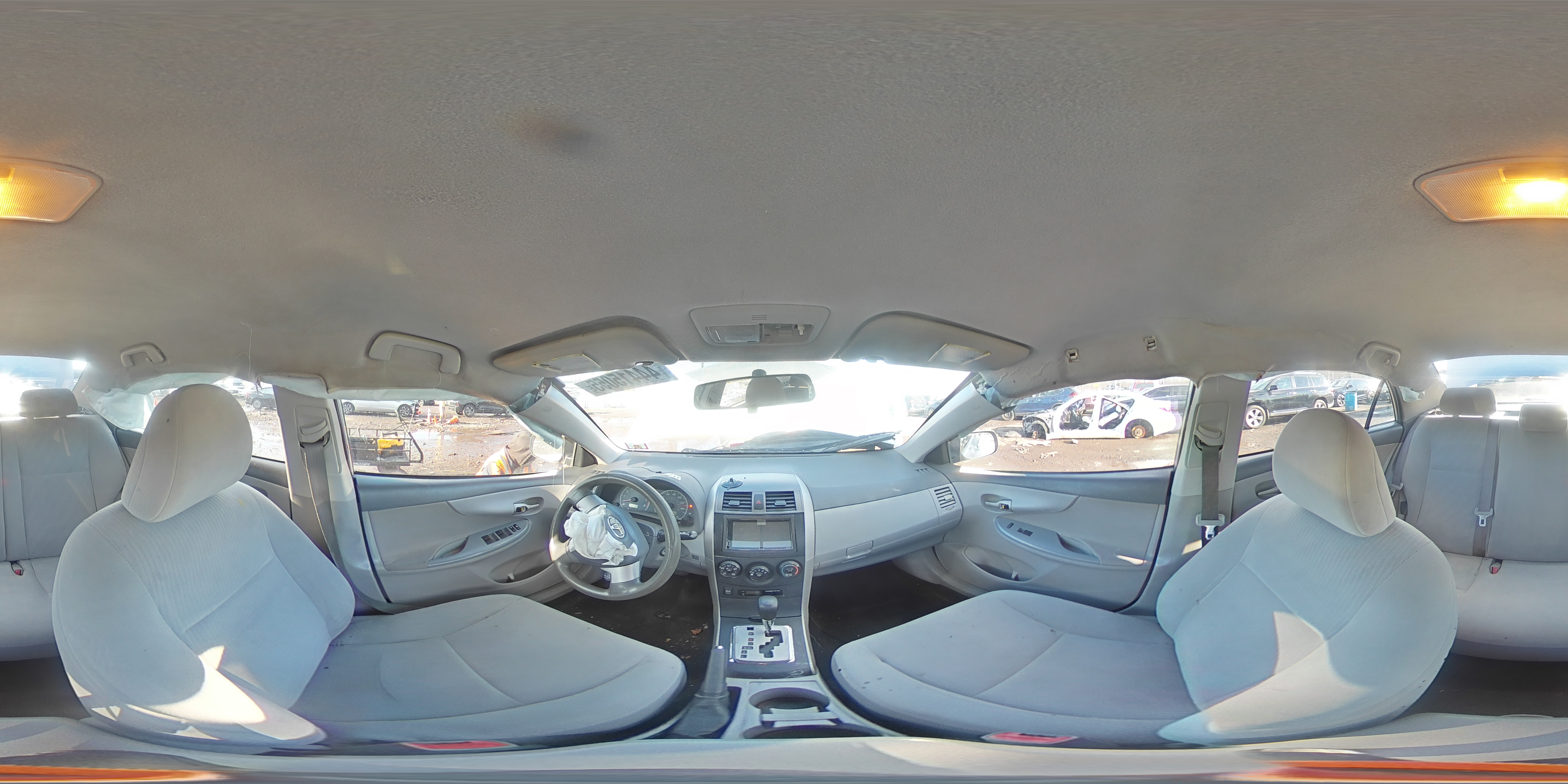 2010 Toyota Corolla - Image 12