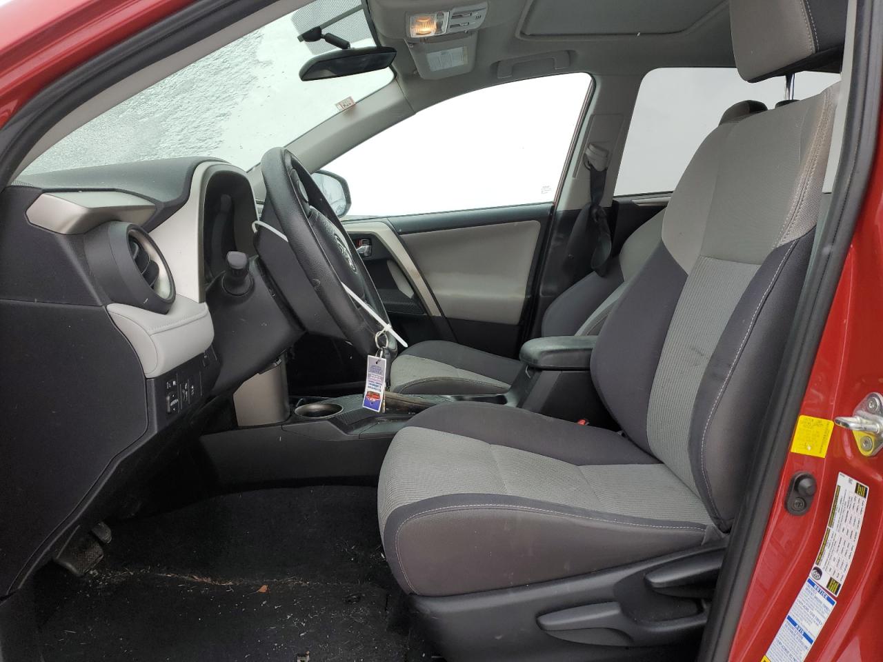 2014 Toyota RAV 4 - Image 7