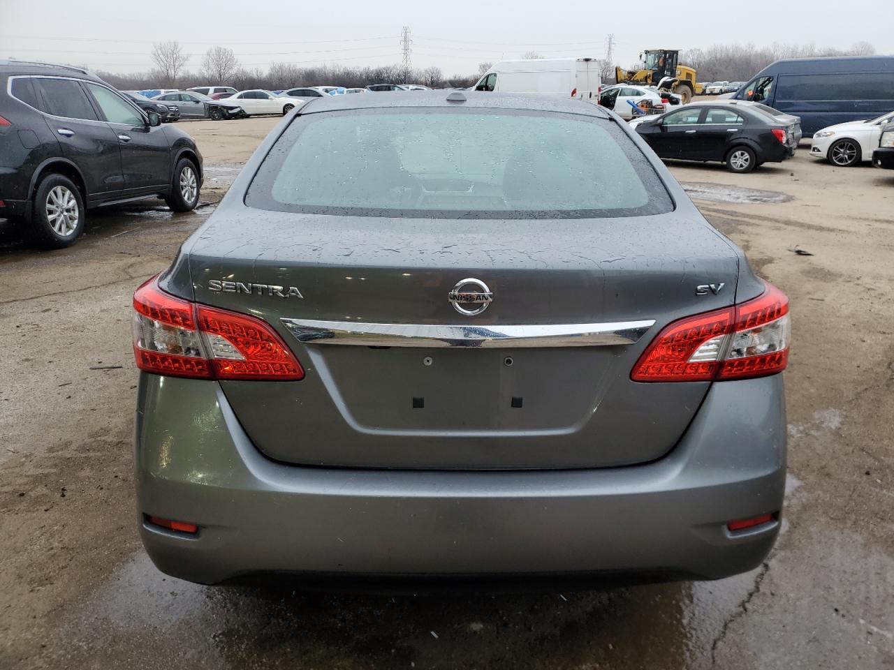 2015 Nissan Sentra - Image 6