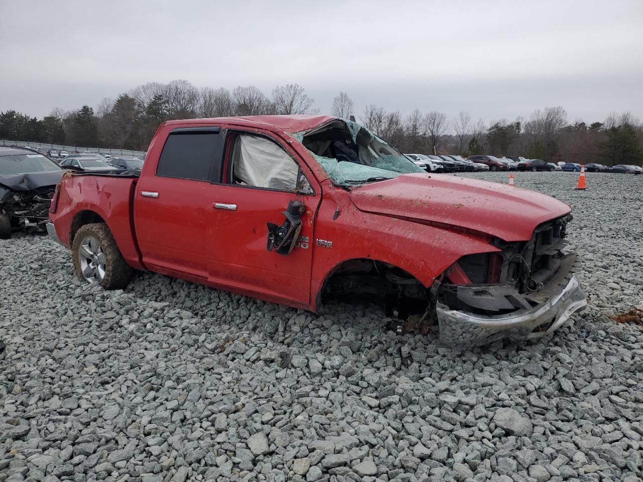 2016 RAM 1500 - Image 4