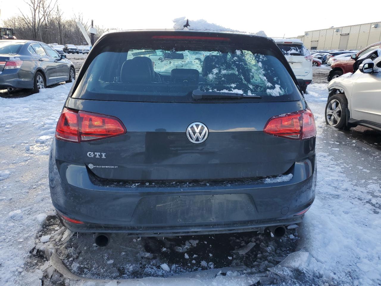 2015 Volkswagen GTI - Image 6