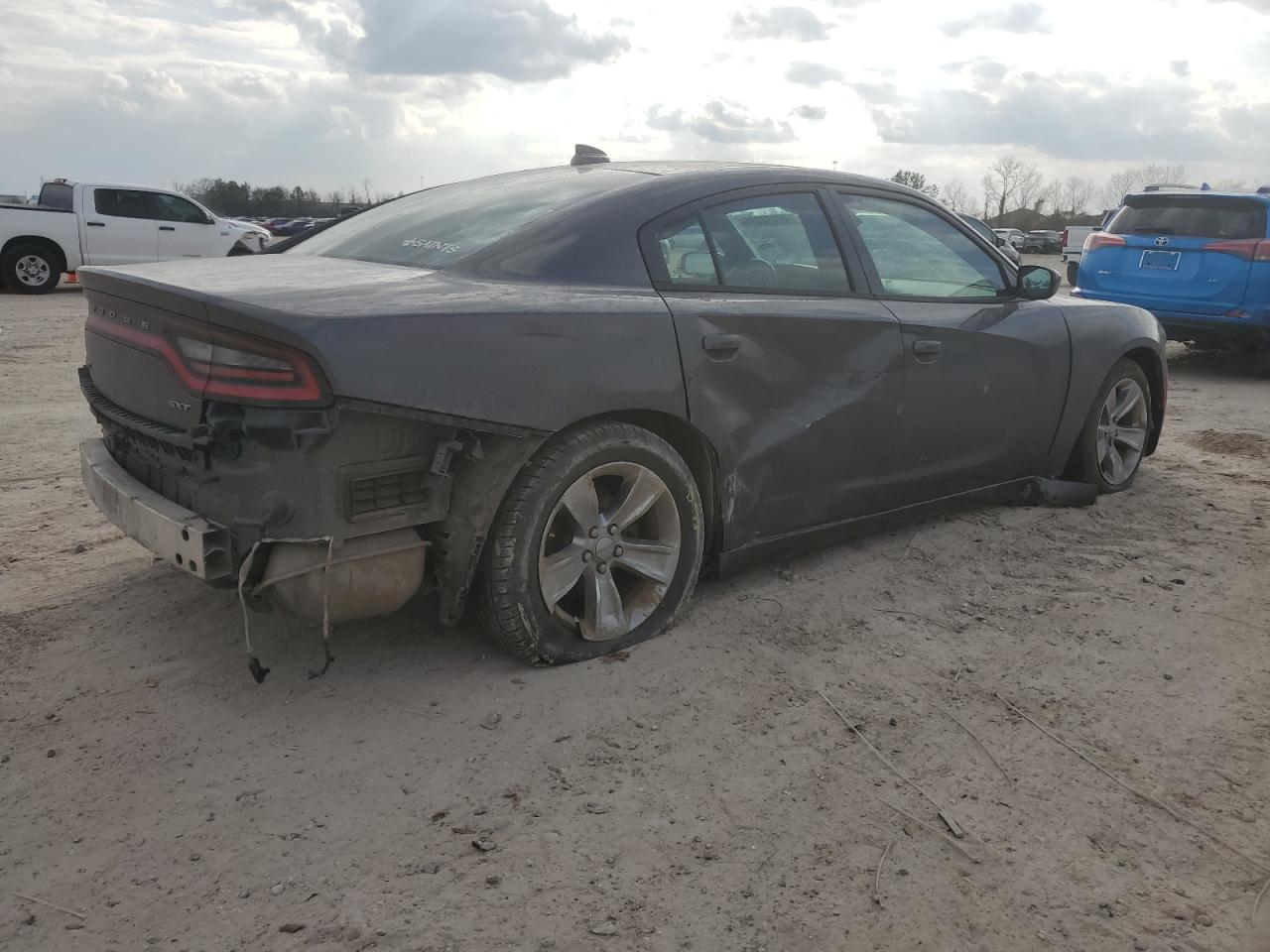2016 Dodge Charger - Image 3