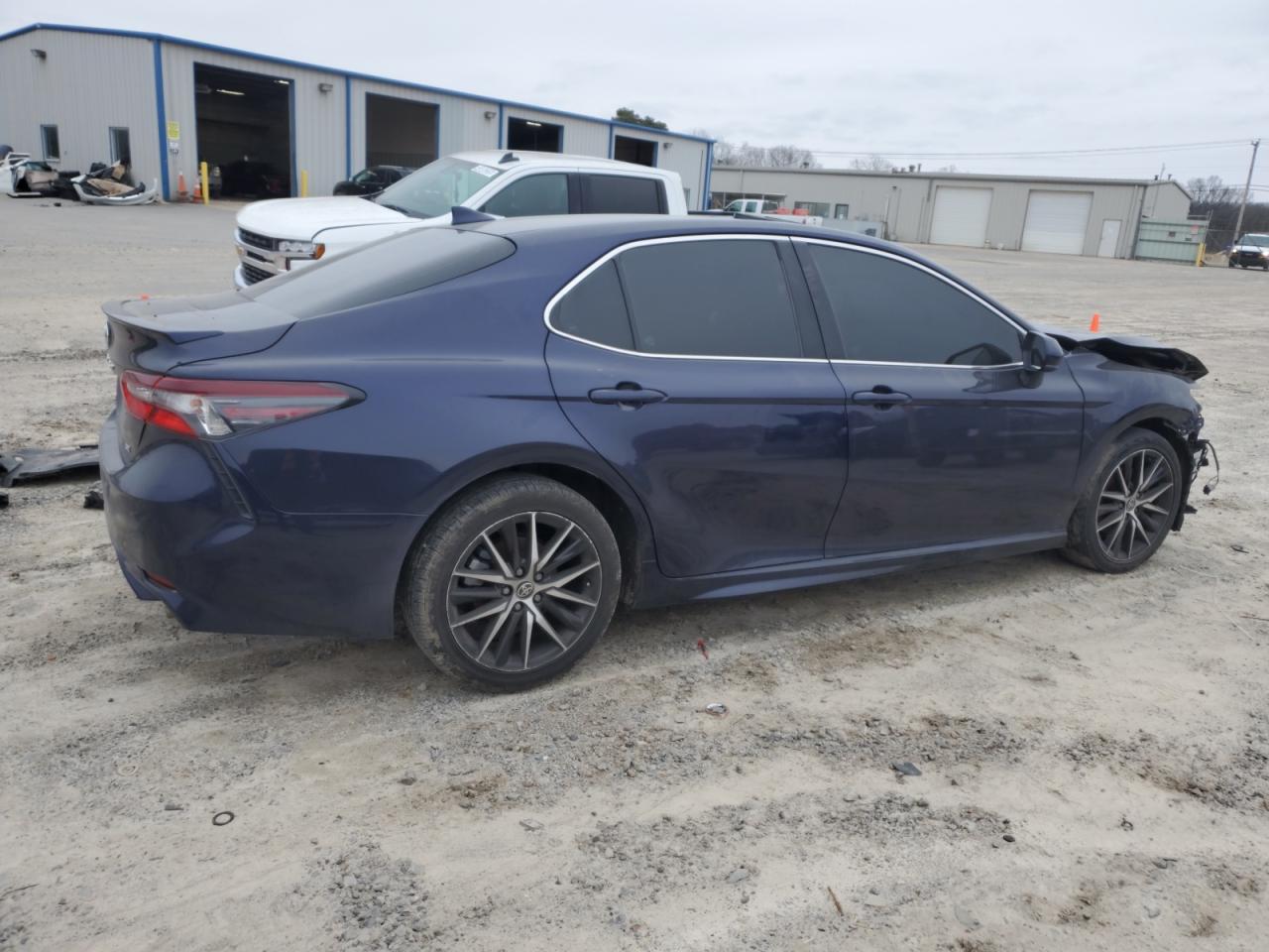 2021 Toyota Camry - Image 3