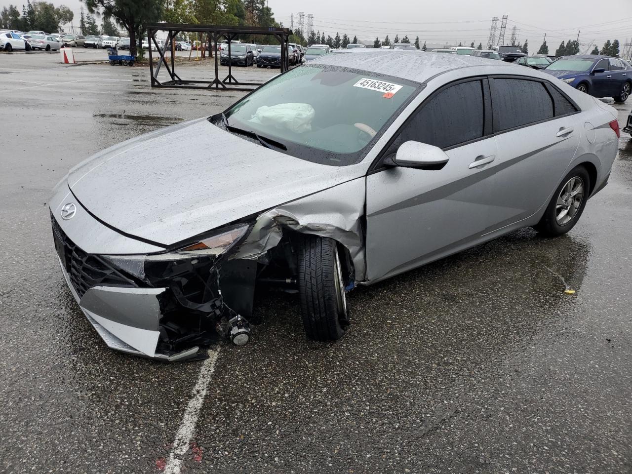 2021 Hyundai Elantra - Image 1