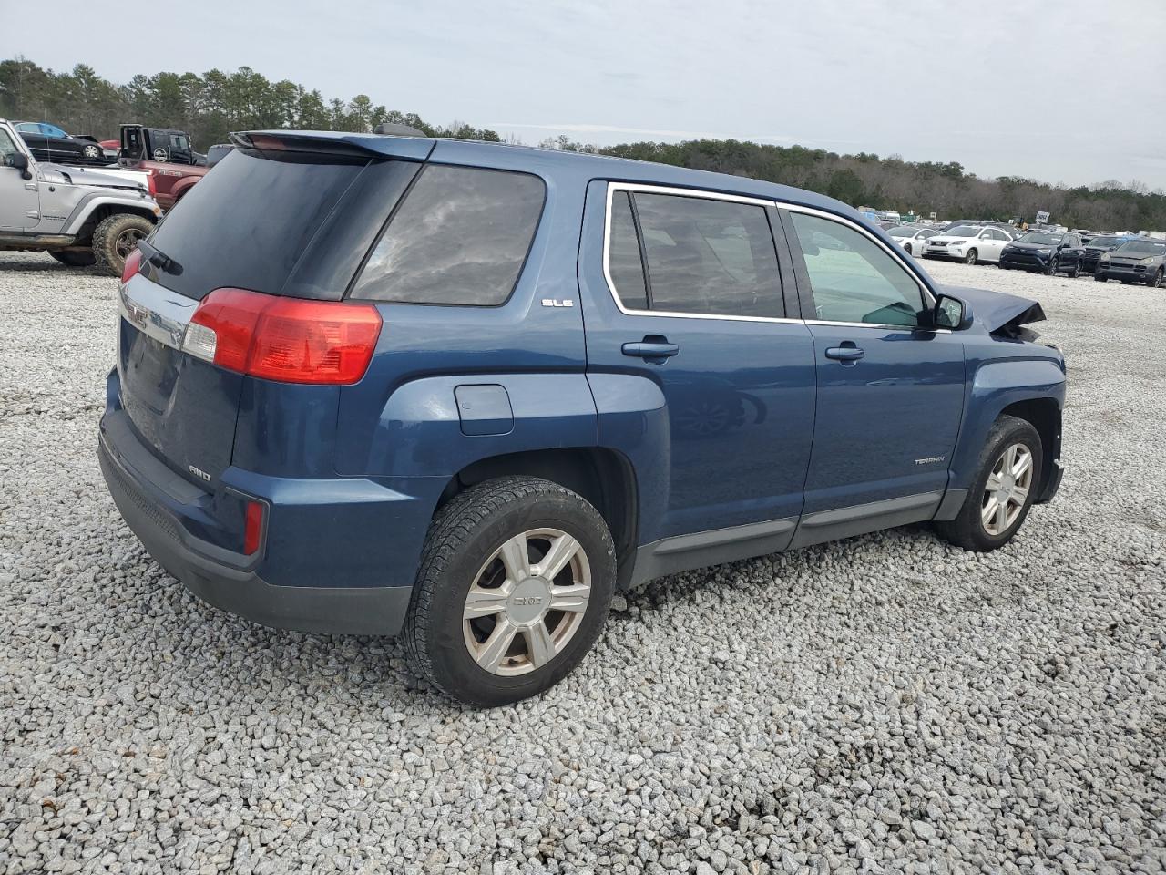 2016 GMC Terrain - Image 3