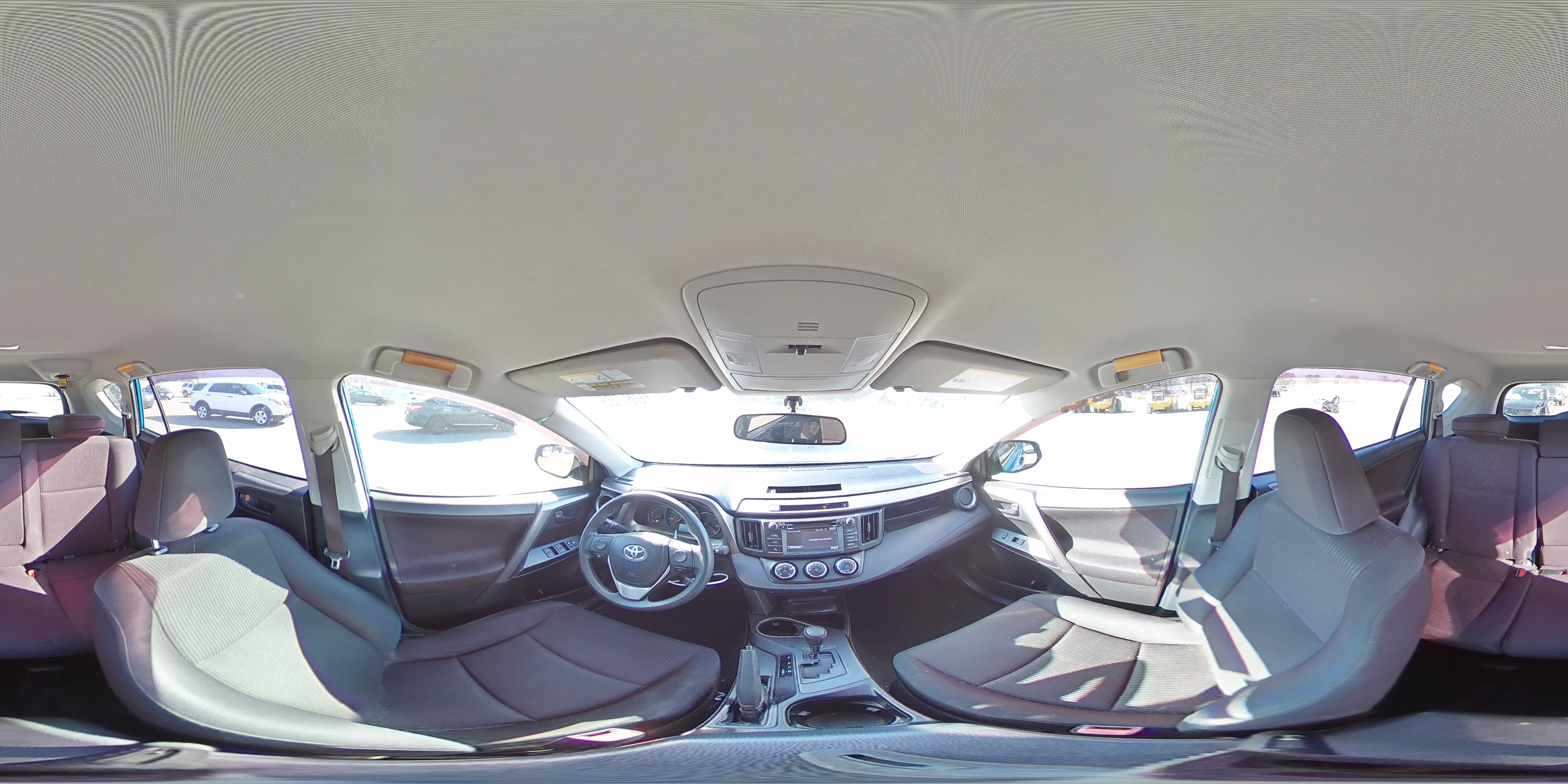 2016 Toyota RAV 4 - Image 14