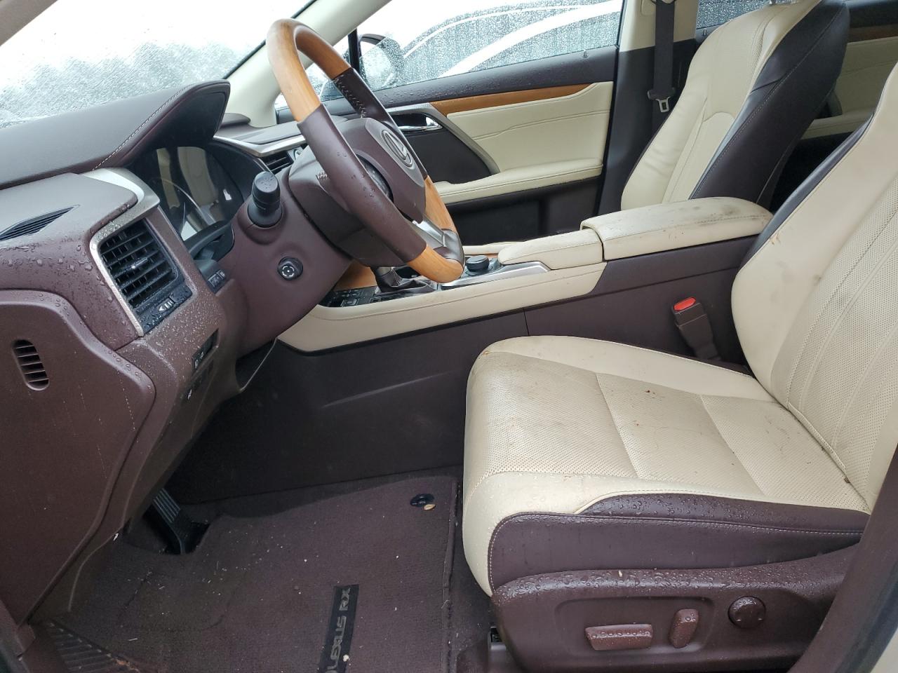 2019 Lexus RX - Image 7