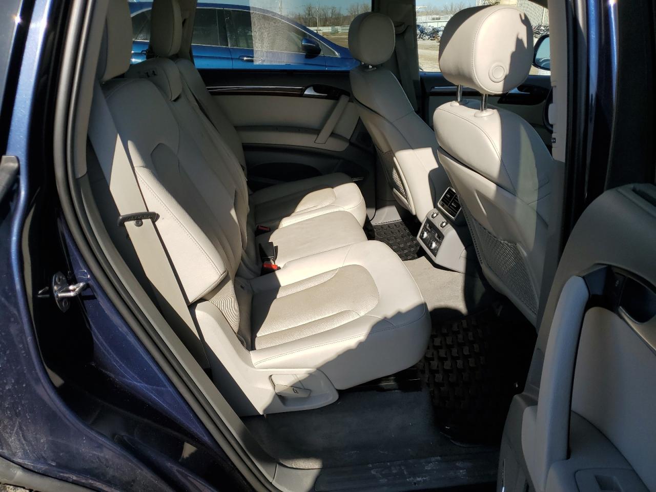 2014 Audi Q7 - Image 11