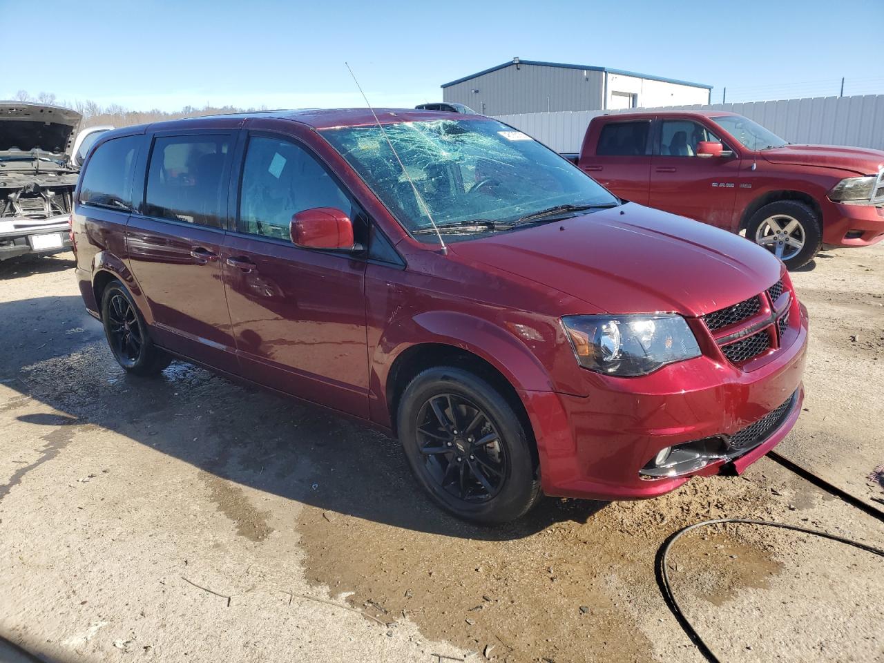 2020 Dodge Caravan - Image 4
