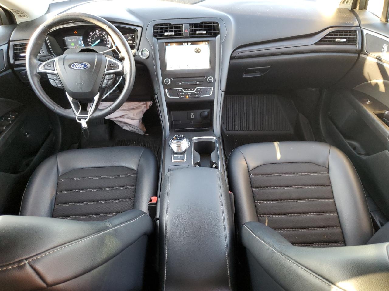 2018 Ford Fusion - Image 8