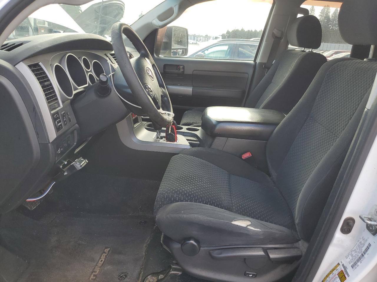 2012 Toyota Tundra - Image 7