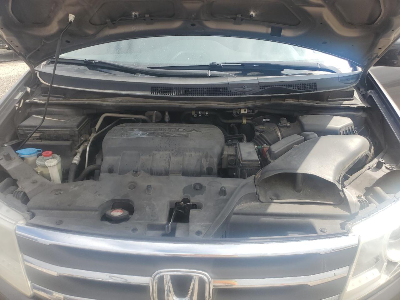 2013 Honda Odyssey - Image 12