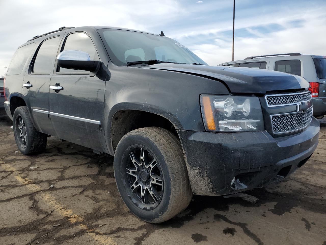 2012 Chevrolet Tahoe - Image 4