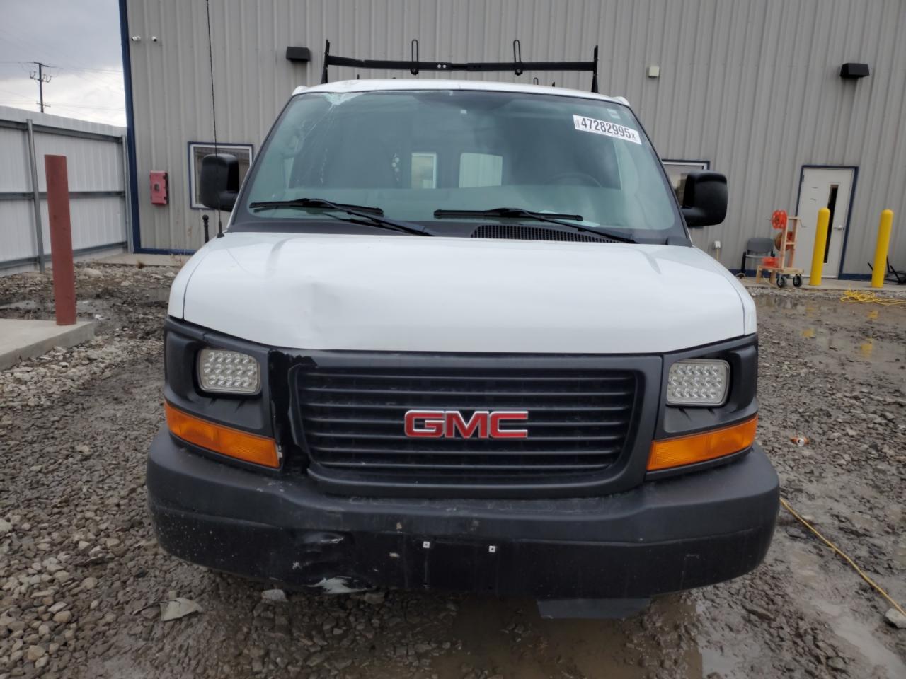 2012 GMC Savana - Image 5