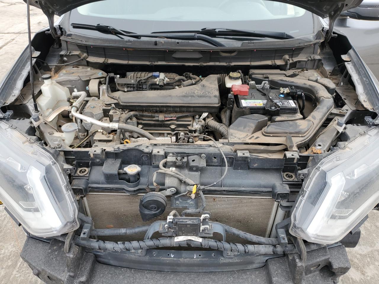 2019 Nissan Rogue - Image 12