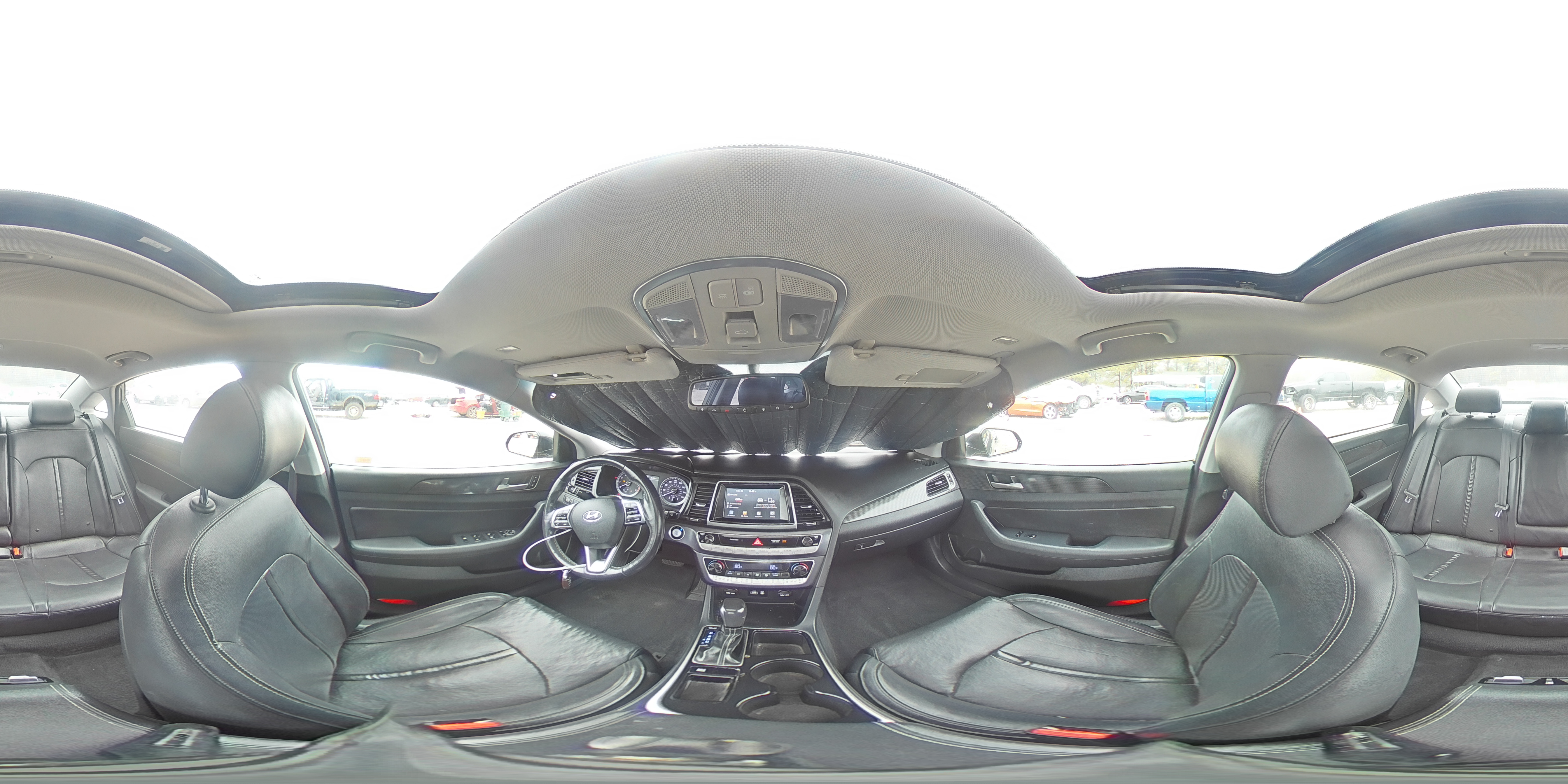 2018 Hyundai Sonata - Image 14