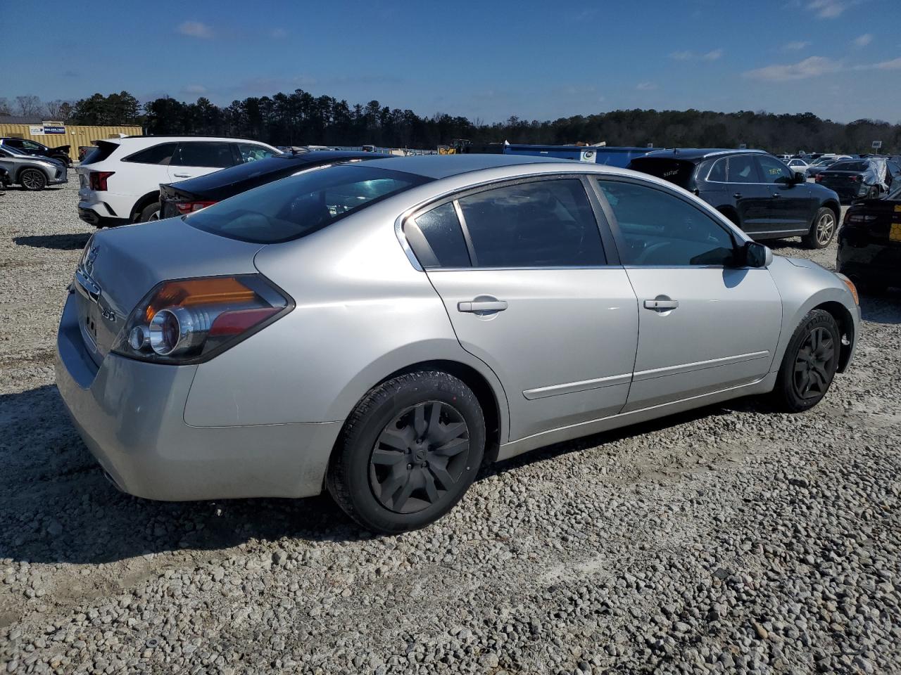 2011 Nissan Altima - Image 3