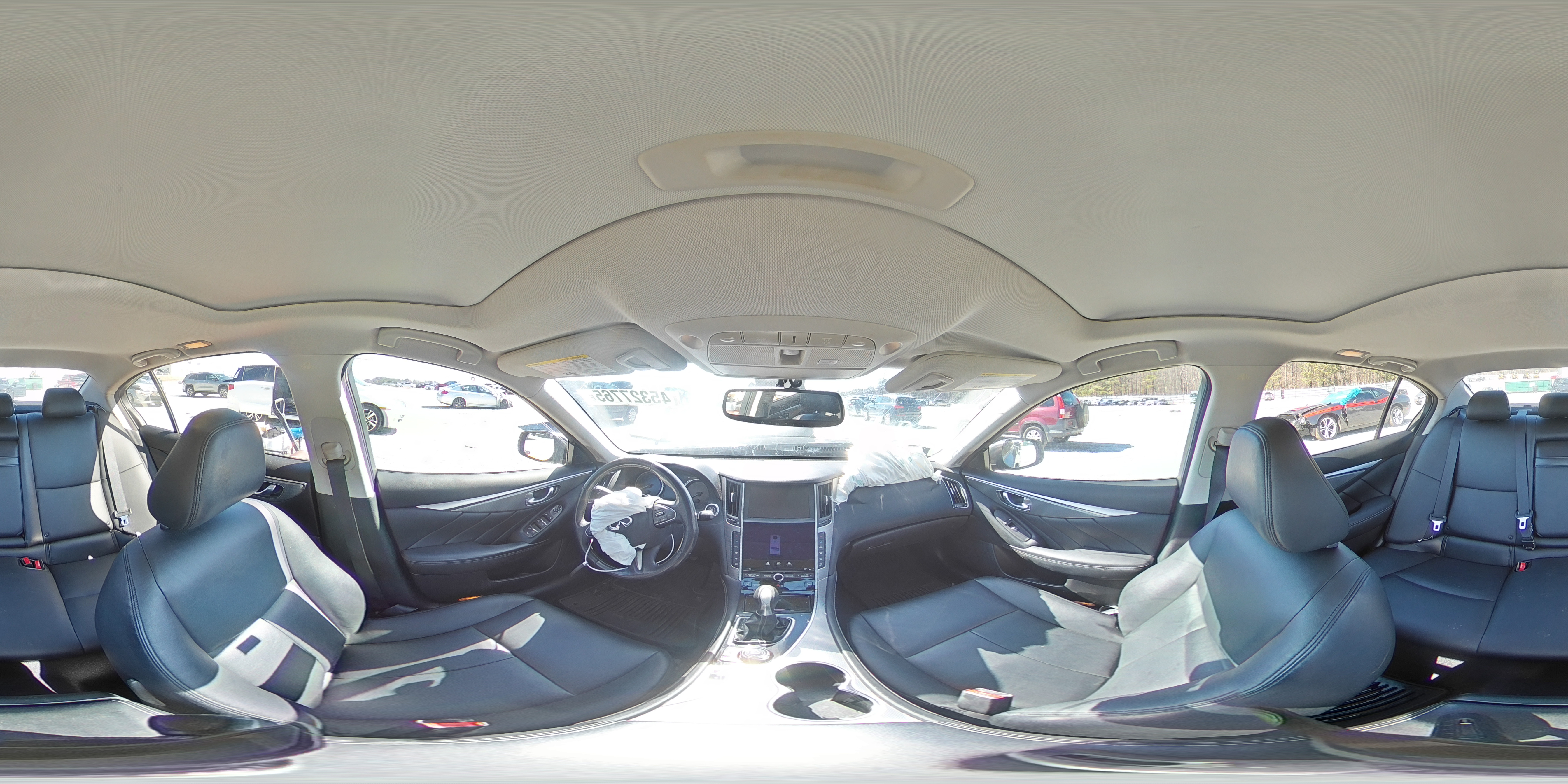 2015 Infiniti Q50 - Image 13