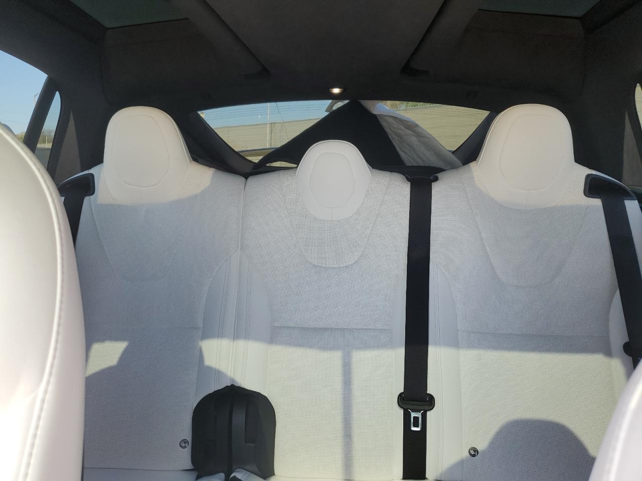 2022 Tesla Model X VIN: 7SAXCDE56NF337415 Lot: 47012485
