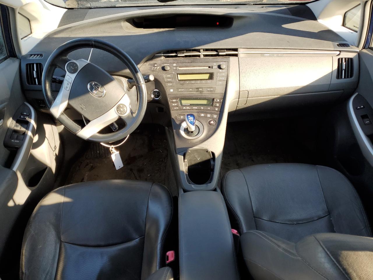 2010 Toyota Prius - Image 8
