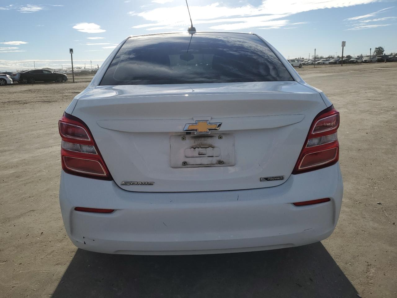 2020 Chevrolet Sonic - Image 6