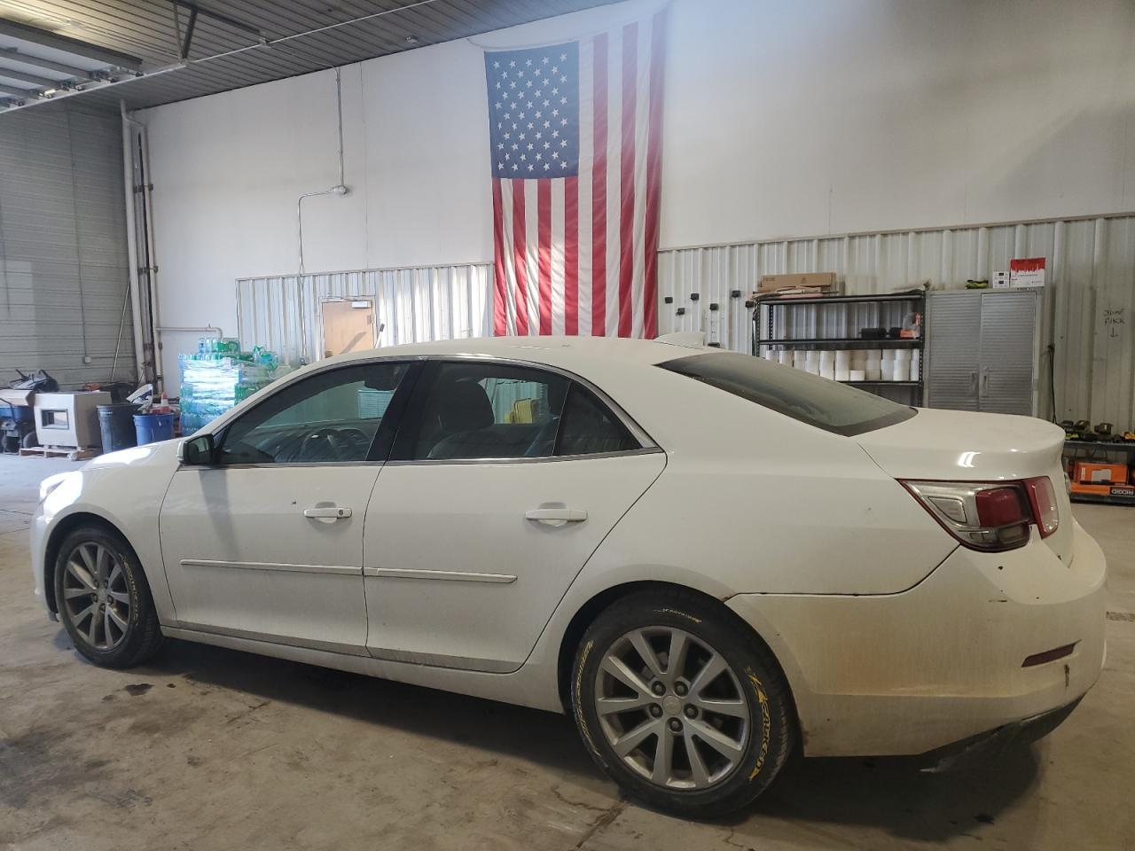 2015 Chevrolet Malibu - Image 2