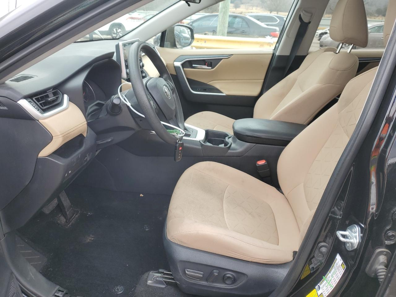 2021 Toyota RAV 4 - Image 7