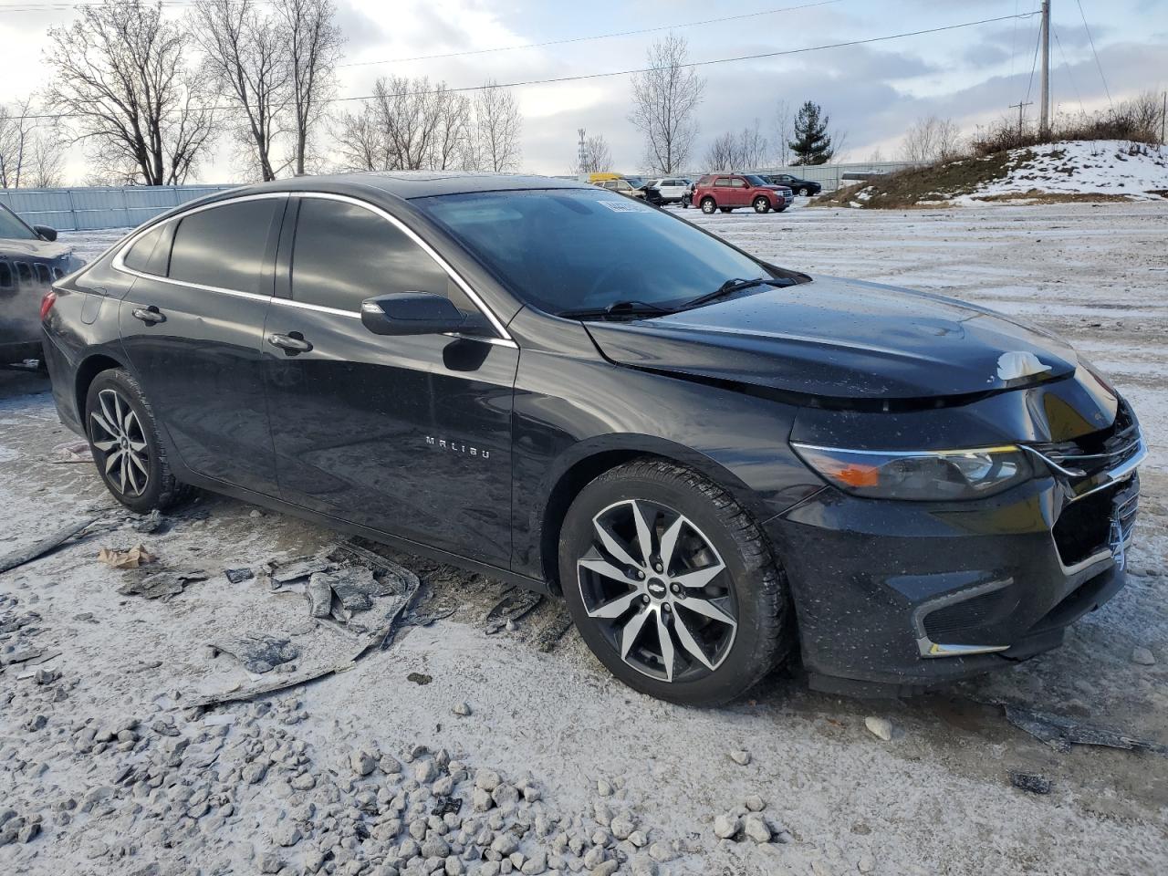 2017 Chevrolet Malibu - Image 4