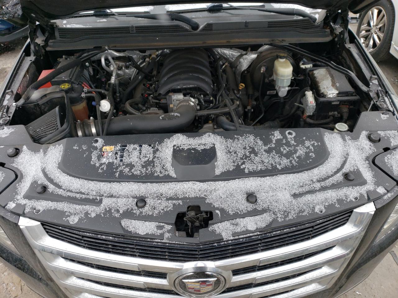 2015 Cadillac Escalade - Image 12