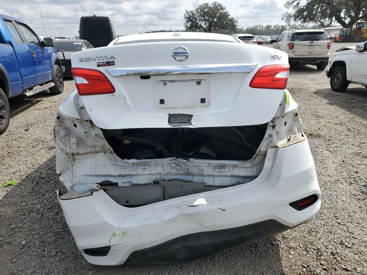 2019 Nissan Sentra - Image 6