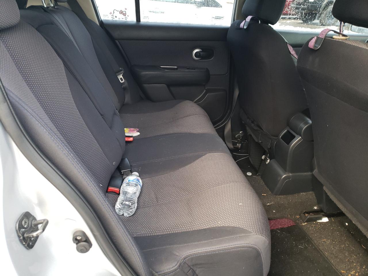 2009 Nissan Versa - Image 11