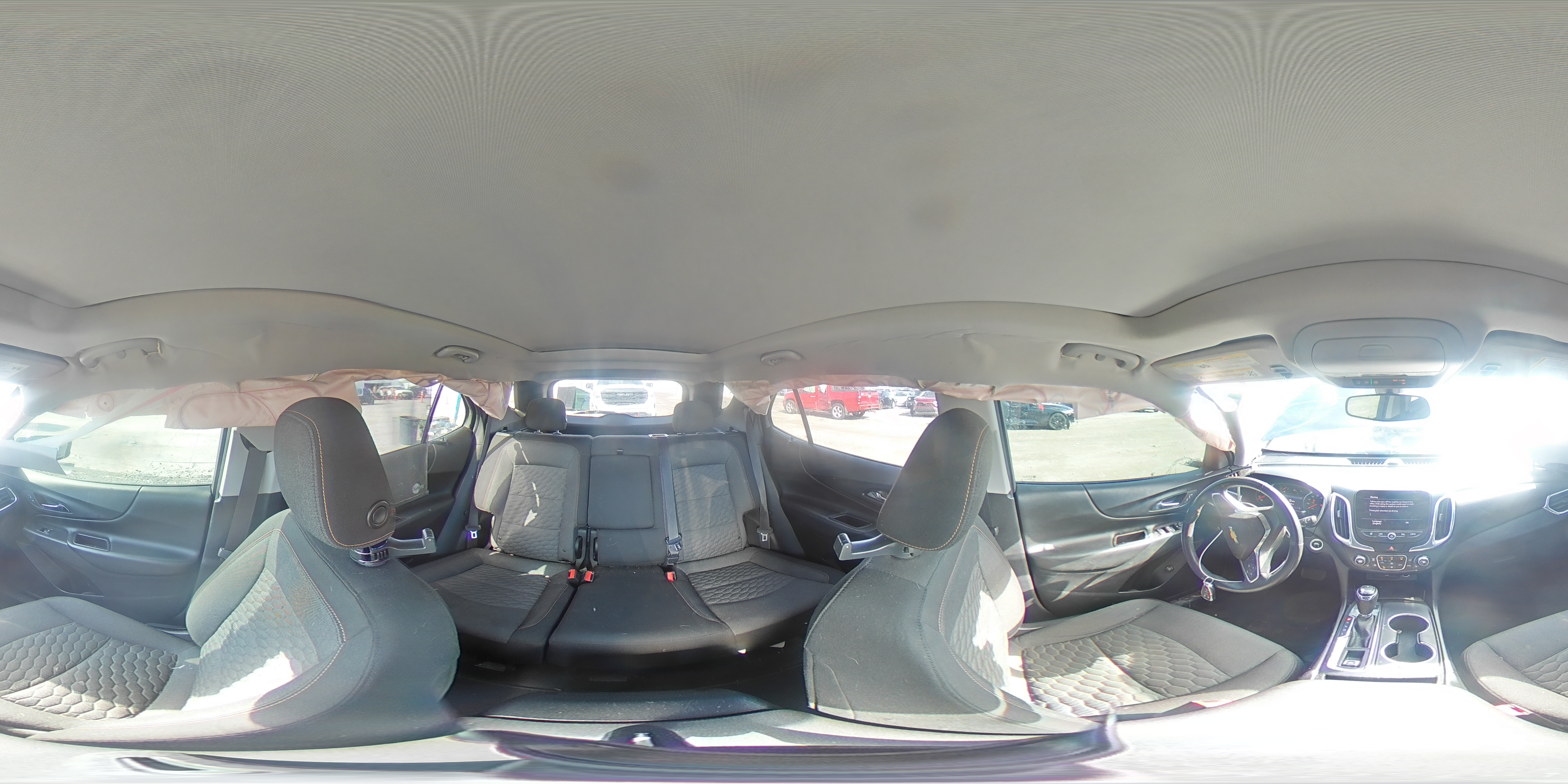 2019 Chevrolet Equinox - Image 12