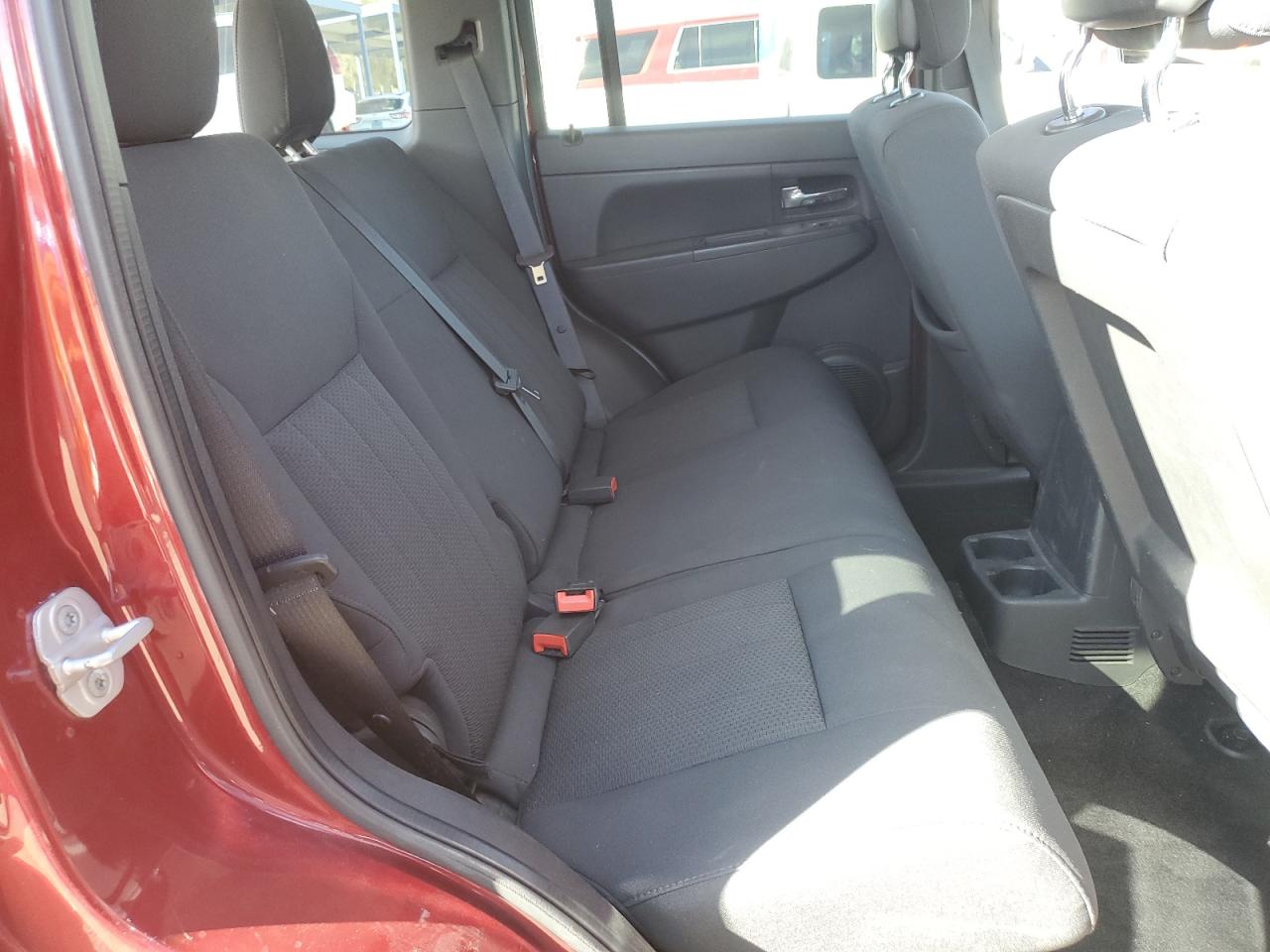 2012 Jeep Liberty (North America) - Image 10