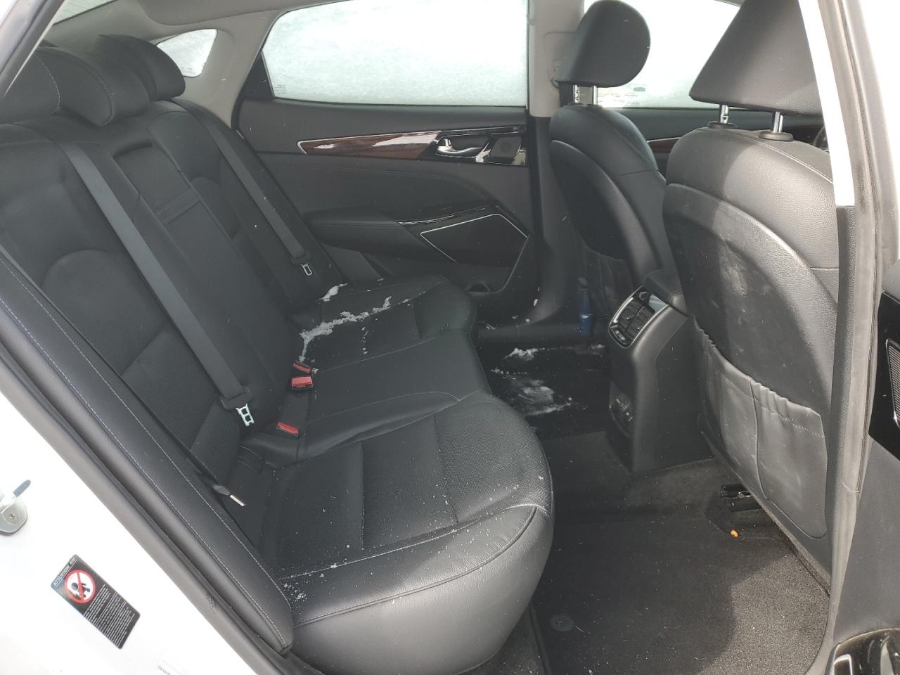 2017 Kia Cadenza - Image 11