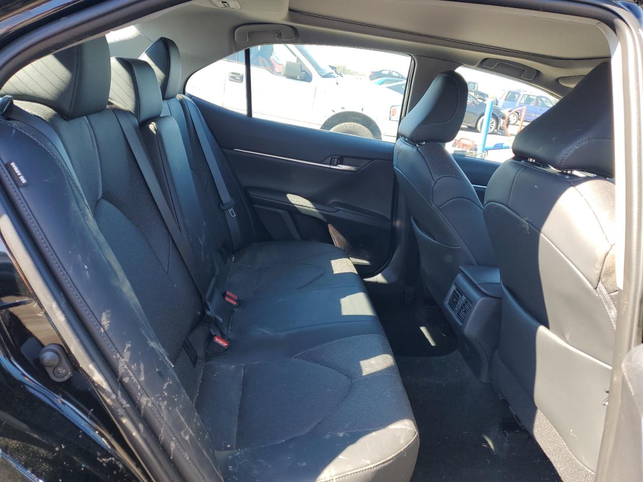 2023 Toyota Camry - Image 10