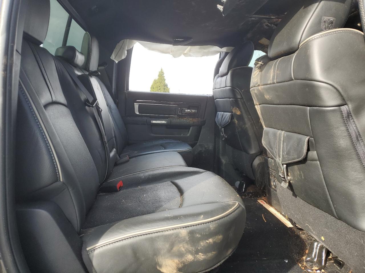 2017 RAM 2500 - Image 10