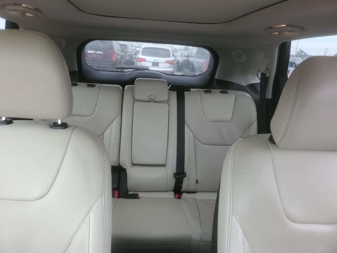 2017 Ford Edge - Image 10