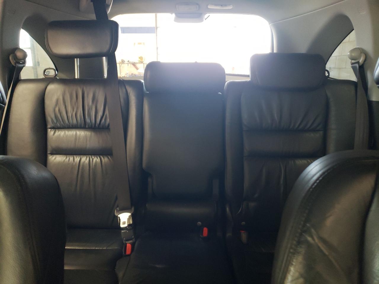 2008 Honda CR-V - Image 10