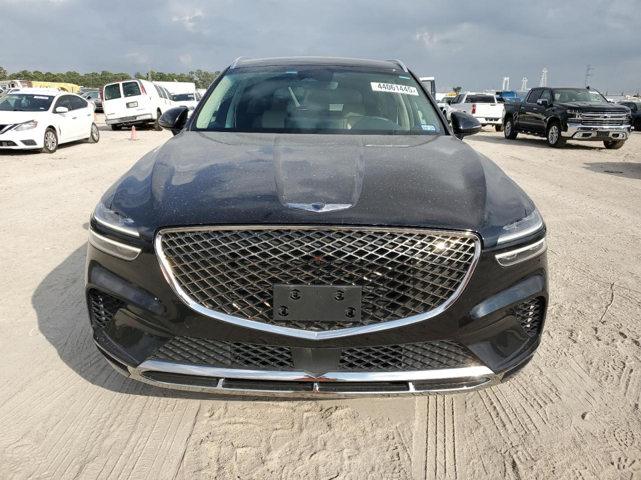 2022 Genesis GV70 - Image 5