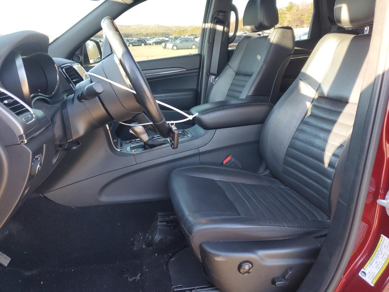 2020 Jeep Grand Cherokee - Image 7