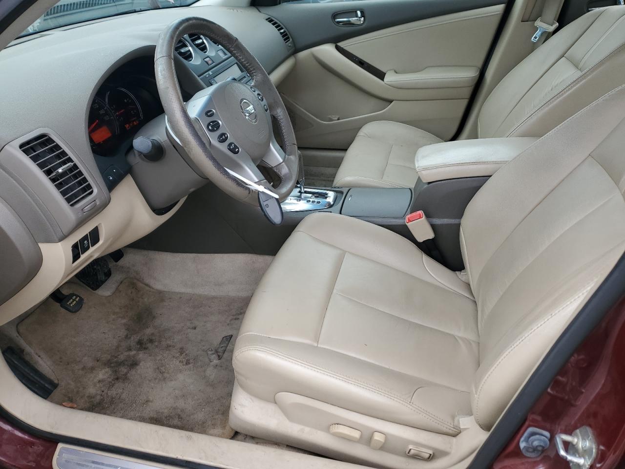 2012 Nissan Altima - Image 7