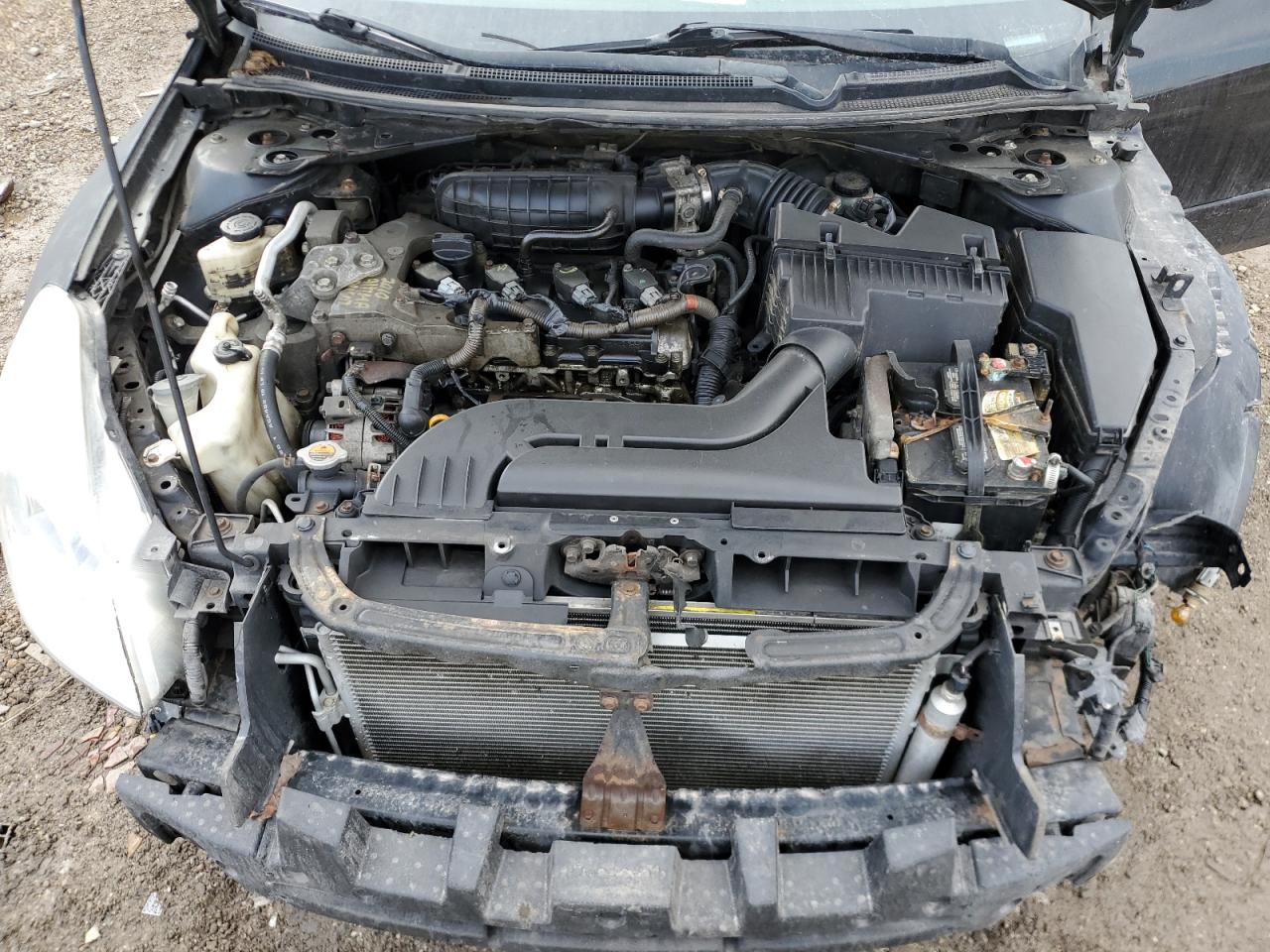 2010 Nissan Altima - Image 11