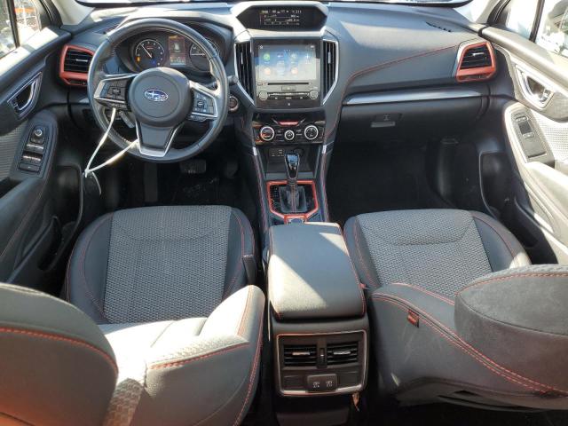  SUBARU FORESTER 2021 Серебристый