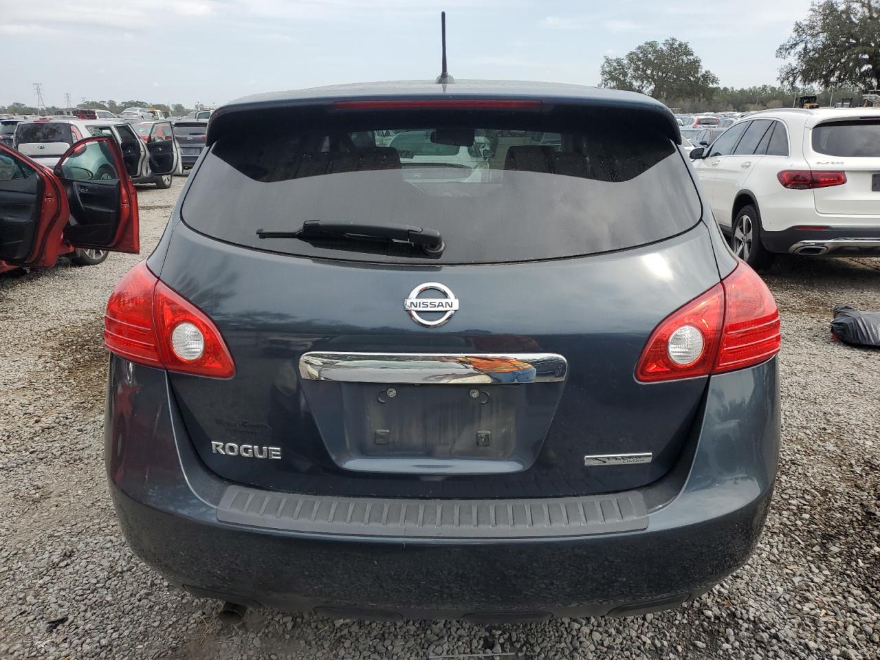 2013 Nissan Rogue - Image 6