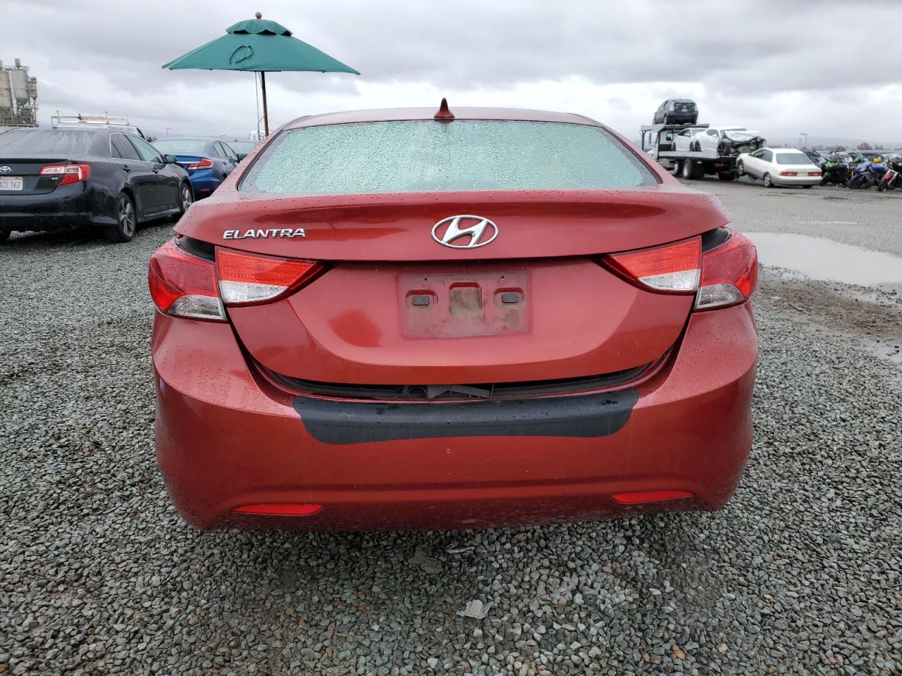 2011 Hyundai Elantra - Image 6