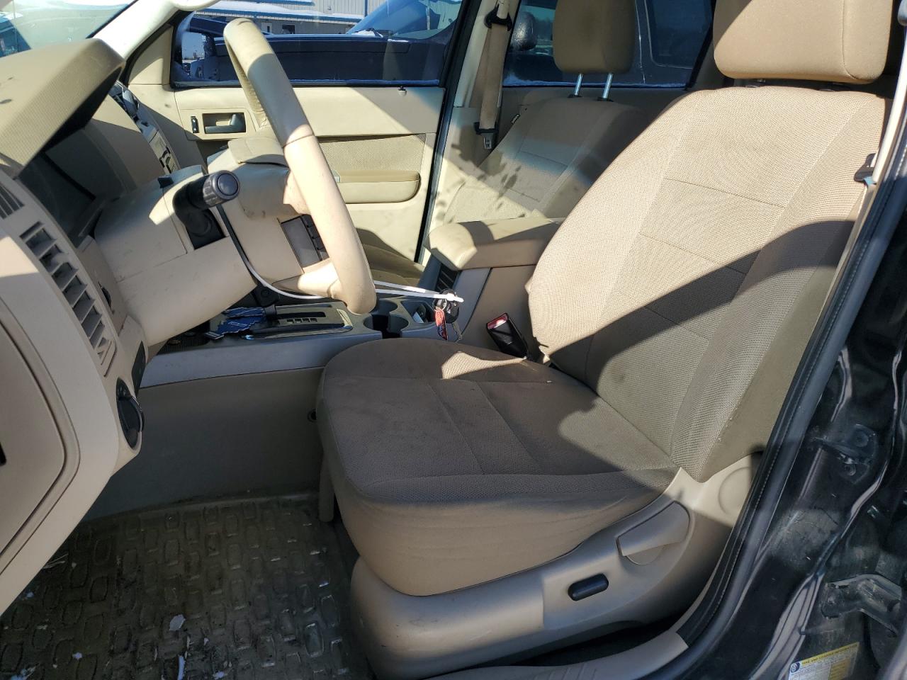 2010 Ford Escape - Image 7