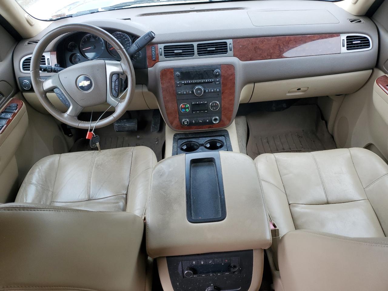 2011 Chevrolet Tahoe - Image 8
