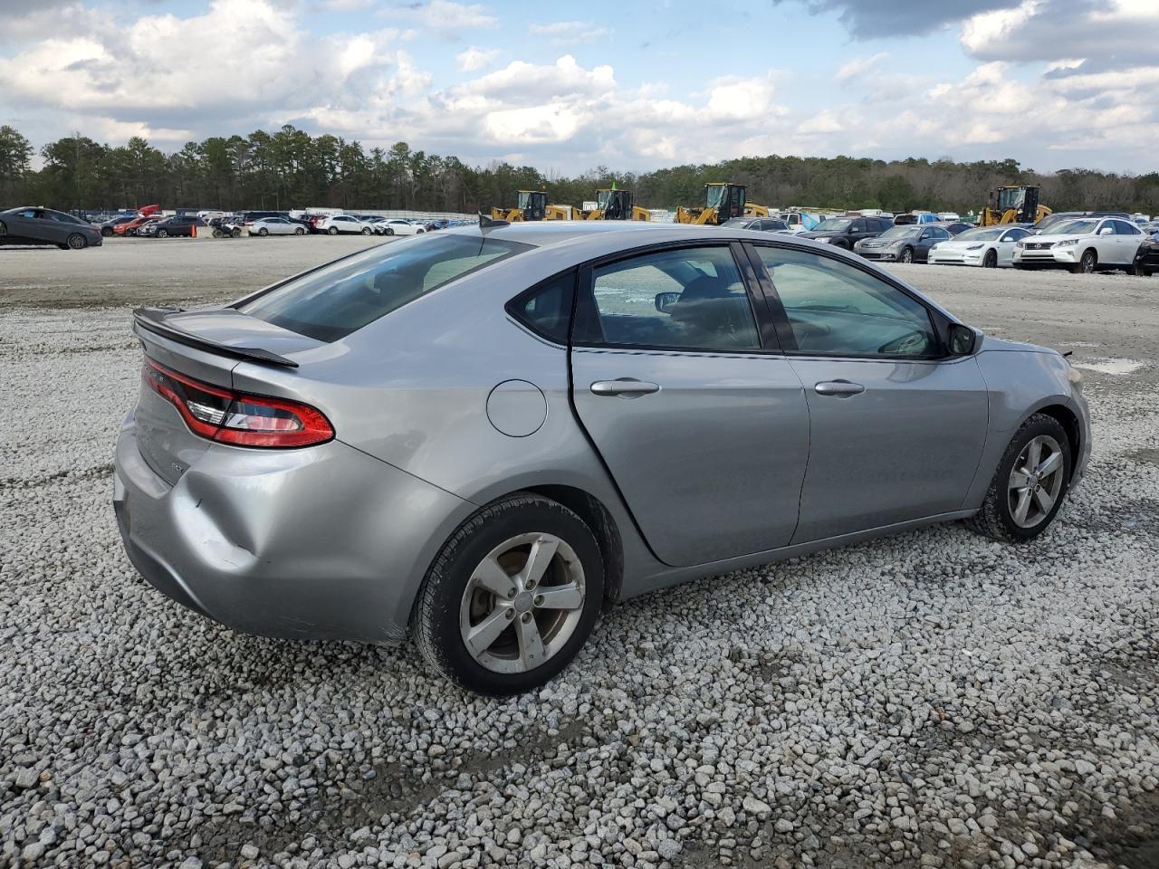 2015 Dodge Dart - Image 3