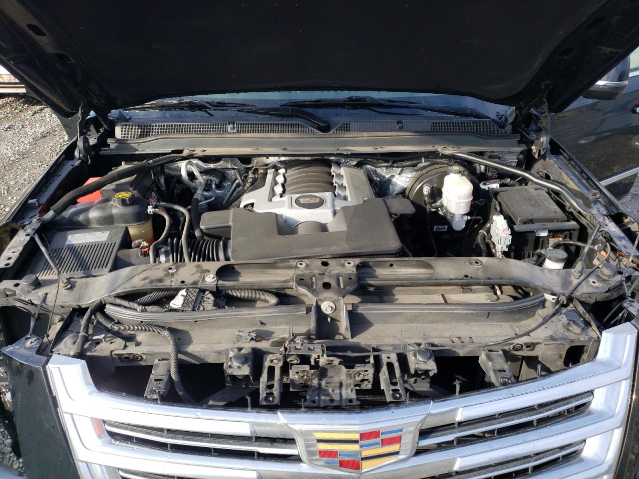 2017 Cadillac Escalade - Image 12