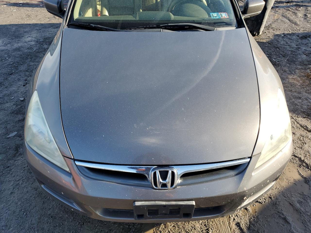 2007 Honda Accord - Image 13